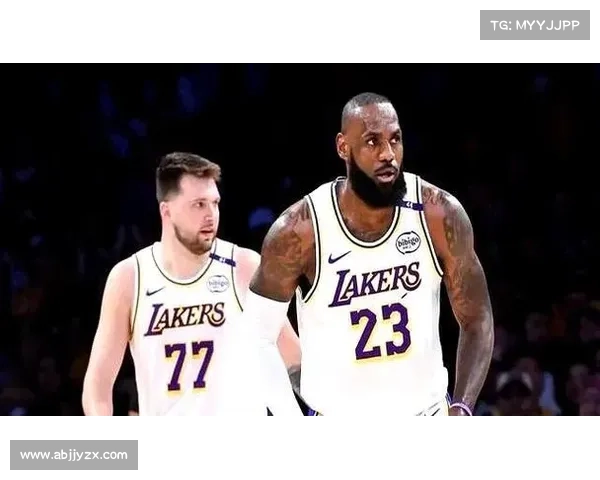 NBA强队集体给湖人开后门?西部前四有黑幕实锤 NBA强队集体给湖人开后门?西部前四有黑幕实锤
