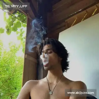 诸璇鸿